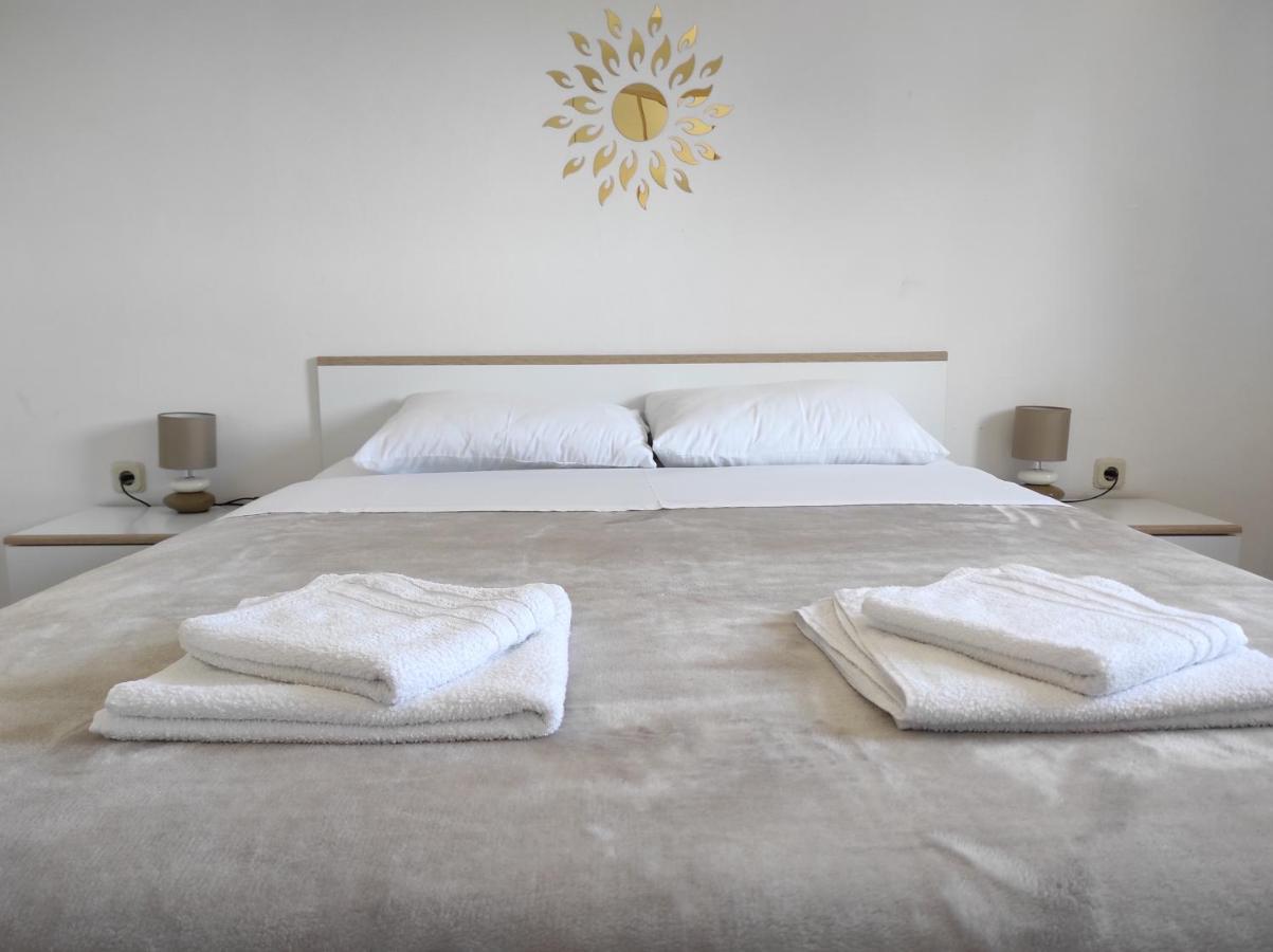 Apartman Eli 2 Ρόβινι Εξωτερικό φωτογραφία