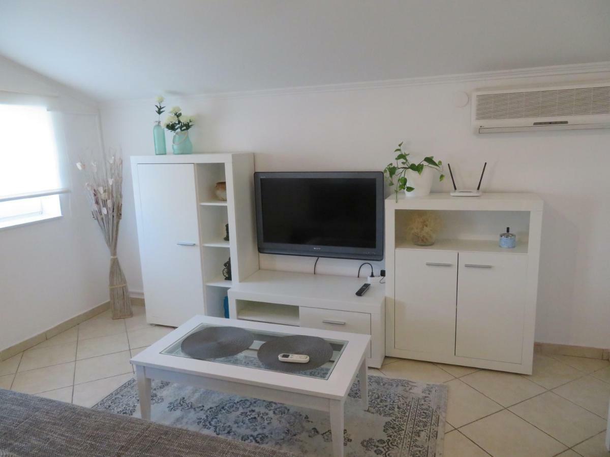 Apartman Eli 2 Ρόβινι Εξωτερικό φωτογραφία